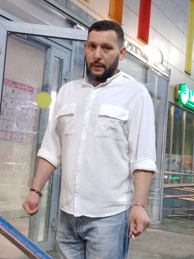  ,   Gayratjon, 34 ,   ,   