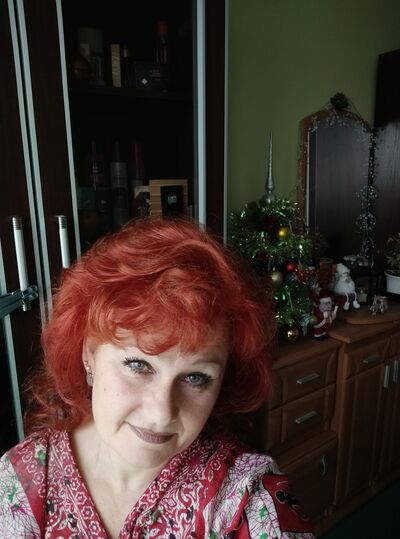  ,   Halina, 53 ,   c 