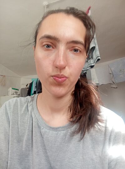  ,   Anastasiya, 25 ,   