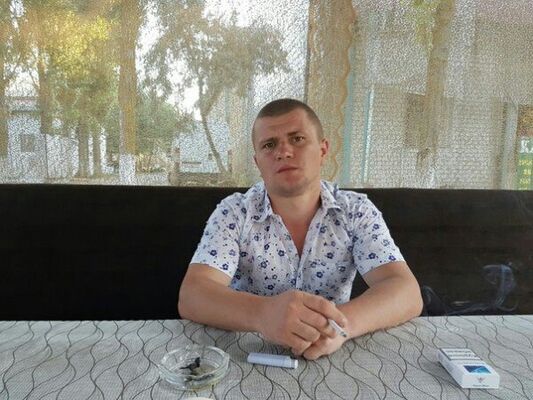  ,   Pavel, 26 ,   ,   