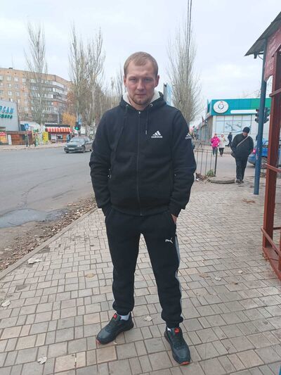  ,   Sergei, 35 ,   ,   