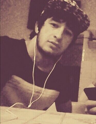  34007643  Ali, 35 ,    