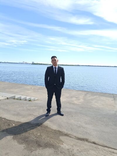  ,   IGOR KHEGAY, 31 ,   c , 