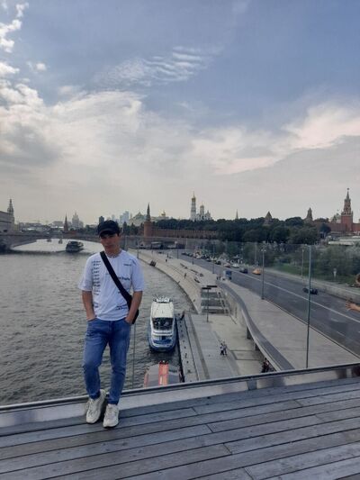  ,   Joniy, 25 ,   ,   