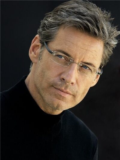  ,   Dexter, 48 ,   