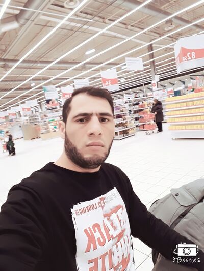  ,   KHISRAV, 37 ,   ,   , c 