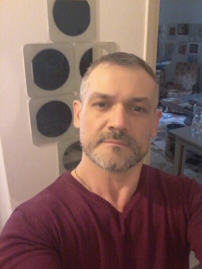  Soho,   Oleg, 45 ,   ,   