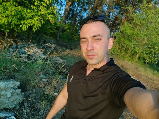  ,   Aleksandr, 31 ,   ,   , c , 