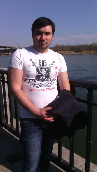  --,   Parviz, 37 ,   , 