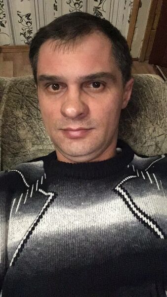  ,   Sergei, 37 ,   ,   , c 