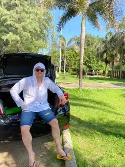  ,   Artem, 32 ,   ,   , c 