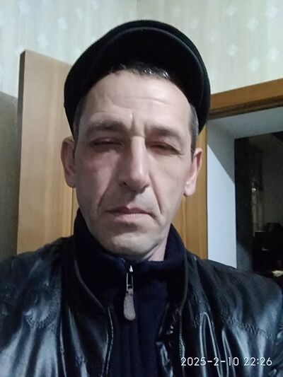  ,   Nikolai, 47 ,   c 