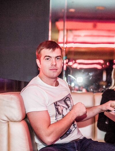  ,   Maks, 38 ,   