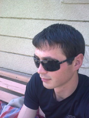  ,   Alex, 37 ,  