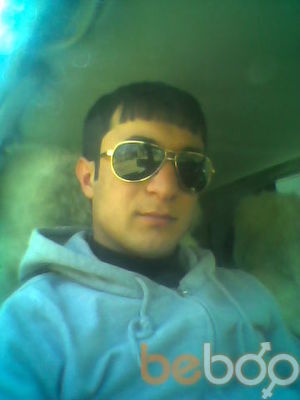  ,   Sawa, 32 ,   