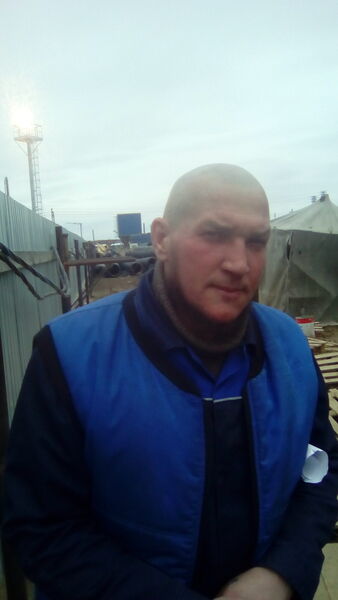  ,   Aleks, 45 ,   