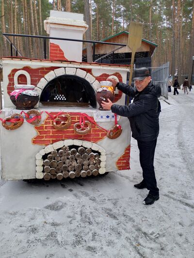  -,   Oleg, 65 ,     , c 