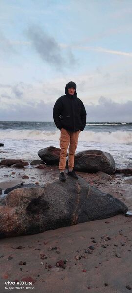  ,   UmeD, 24 ,   ,   , 