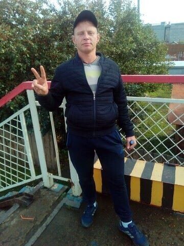  20966543  Sergei, 42 ,    