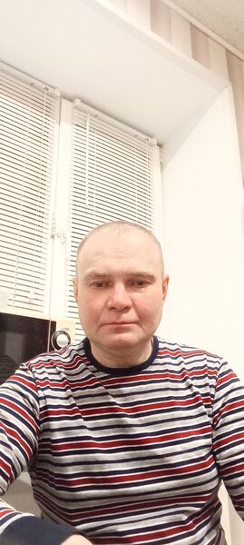  ,   Viktor, 52 ,   c , 