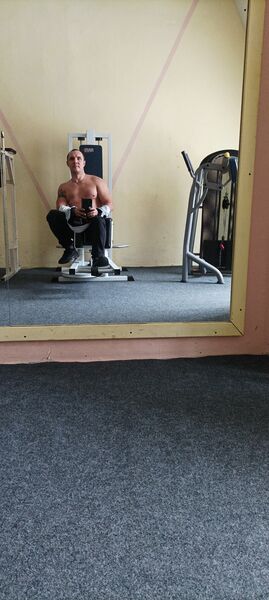  ,   Alex, 41 ,   ,   