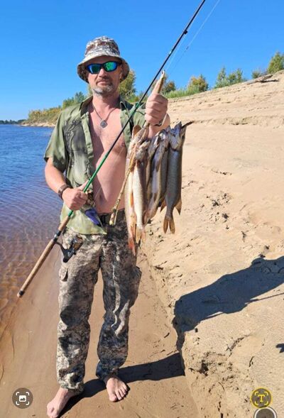  ,   Vasily, 44 ,   ,   , c 