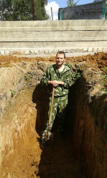  ,   Dmitrii, 35 ,   ,   , c 