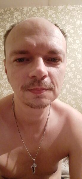  ,   Viktor, 39 ,   ,   , c , 