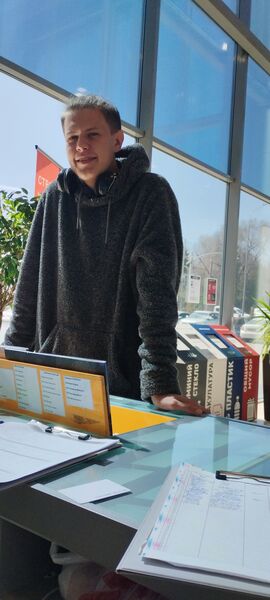  ,   Miki, 24 ,   ,   