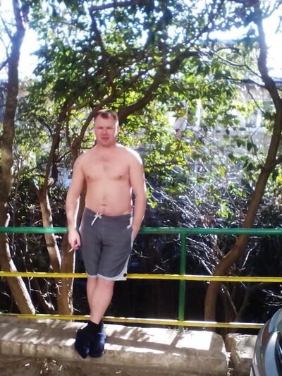  ,   Alexs, 39 ,   
