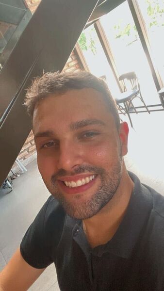  Santa Ines,   Yitzhak, 28 ,   ,   , c 
