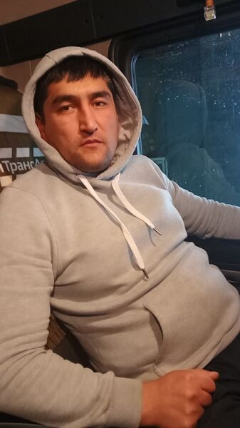  ,   Rashid, 35 ,   ,   