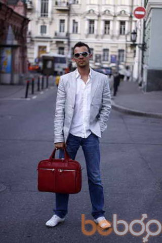  ,   RUSLAN, 42 ,   ,   , c 