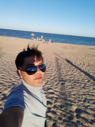  ,   Anvar, 28 ,   ,   , c 