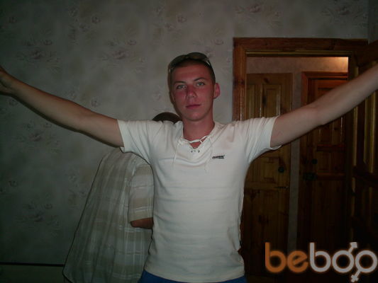  ,   Sasha, 39 ,   