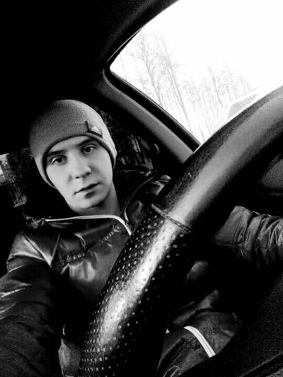  ,   Alex, 33 ,   ,   , c , 