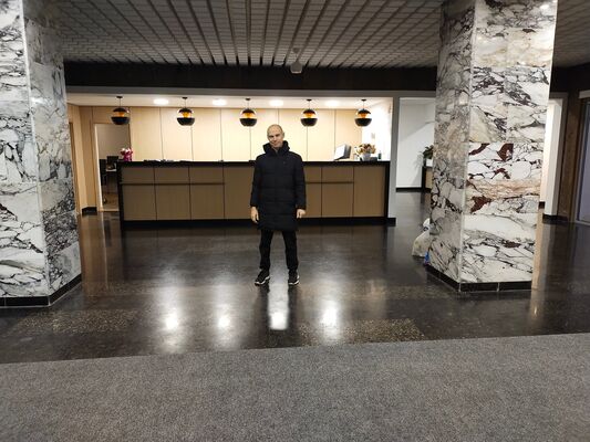  -,   Artur, 36 ,   c 