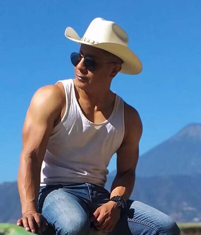  ,   Estuardo, 35 ,   ,   