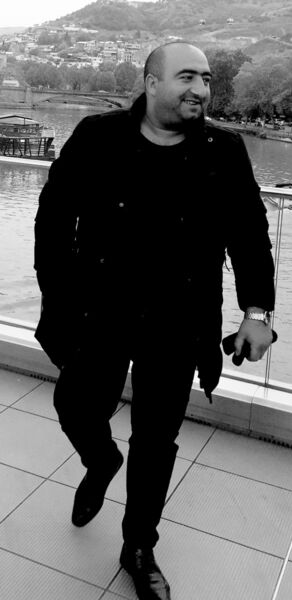  -,   Adil, 40 ,     , c 