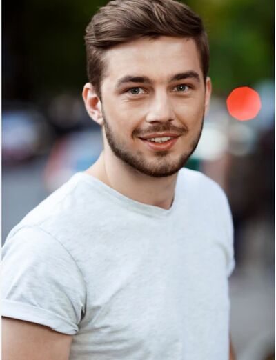  ,   Alex, 28 ,   ,   , c , 