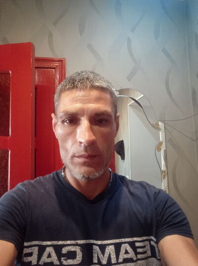  ,   Ivan, 40 ,   c 