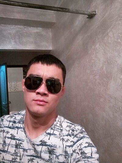  ,   Adler, 33 ,   