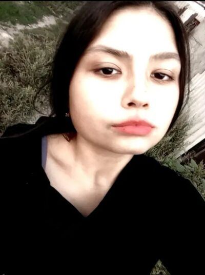  ,   Darya, 19 ,   ,   