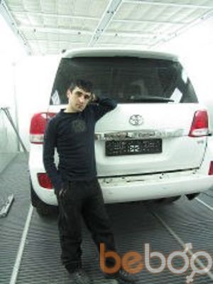  ,   Araik, 32 ,   