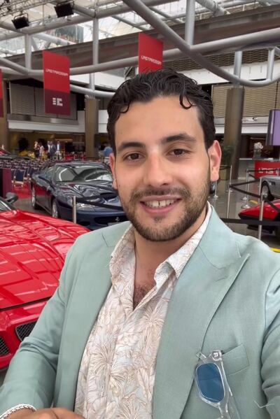  --,   Denis, 38 ,   ,   