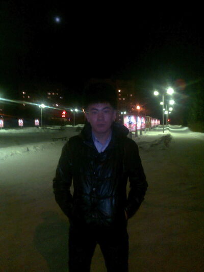  ,   Arman, 32 ,  