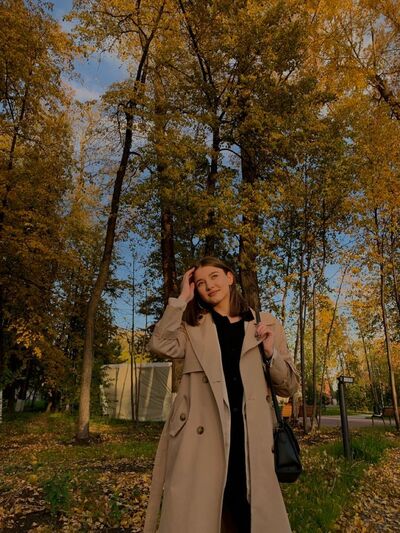  ,   Kira, 25 ,   ,   