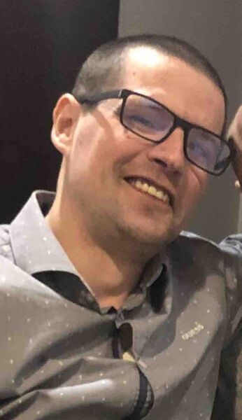  ,   Pavel, 39 ,   ,   
