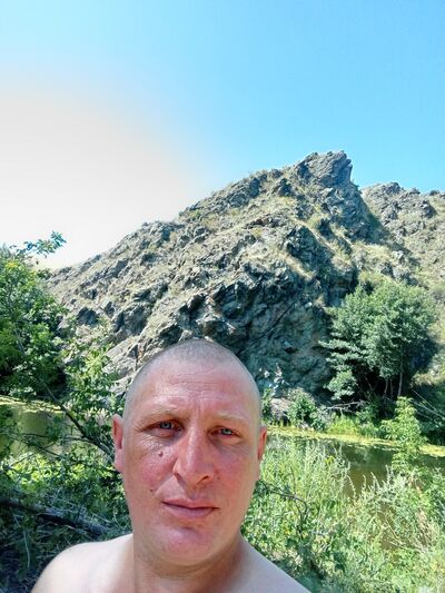  ,   Anatoly, 36 ,   ,   