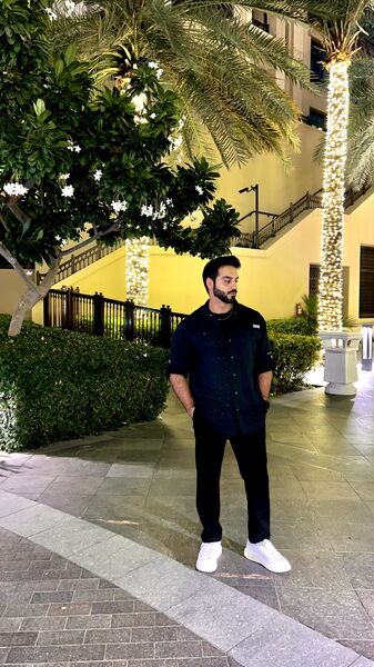  ,   Enzo, 35 ,   ,   , c , 